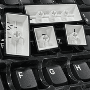 CK PBT White on Black (ISO-DE) Keycap Set - InputGear DE
