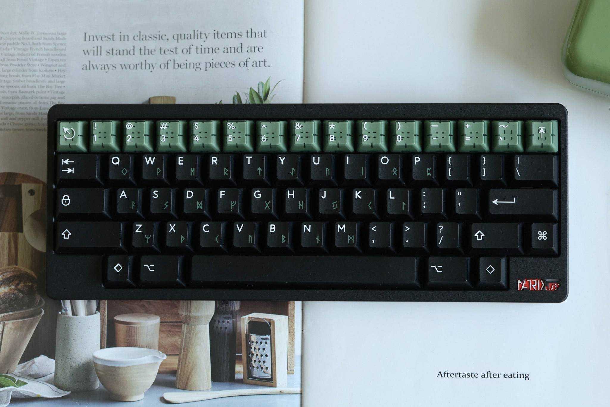 PBTFans Loki (ISO-DE Bundle) Keycap Set - InputGear DE